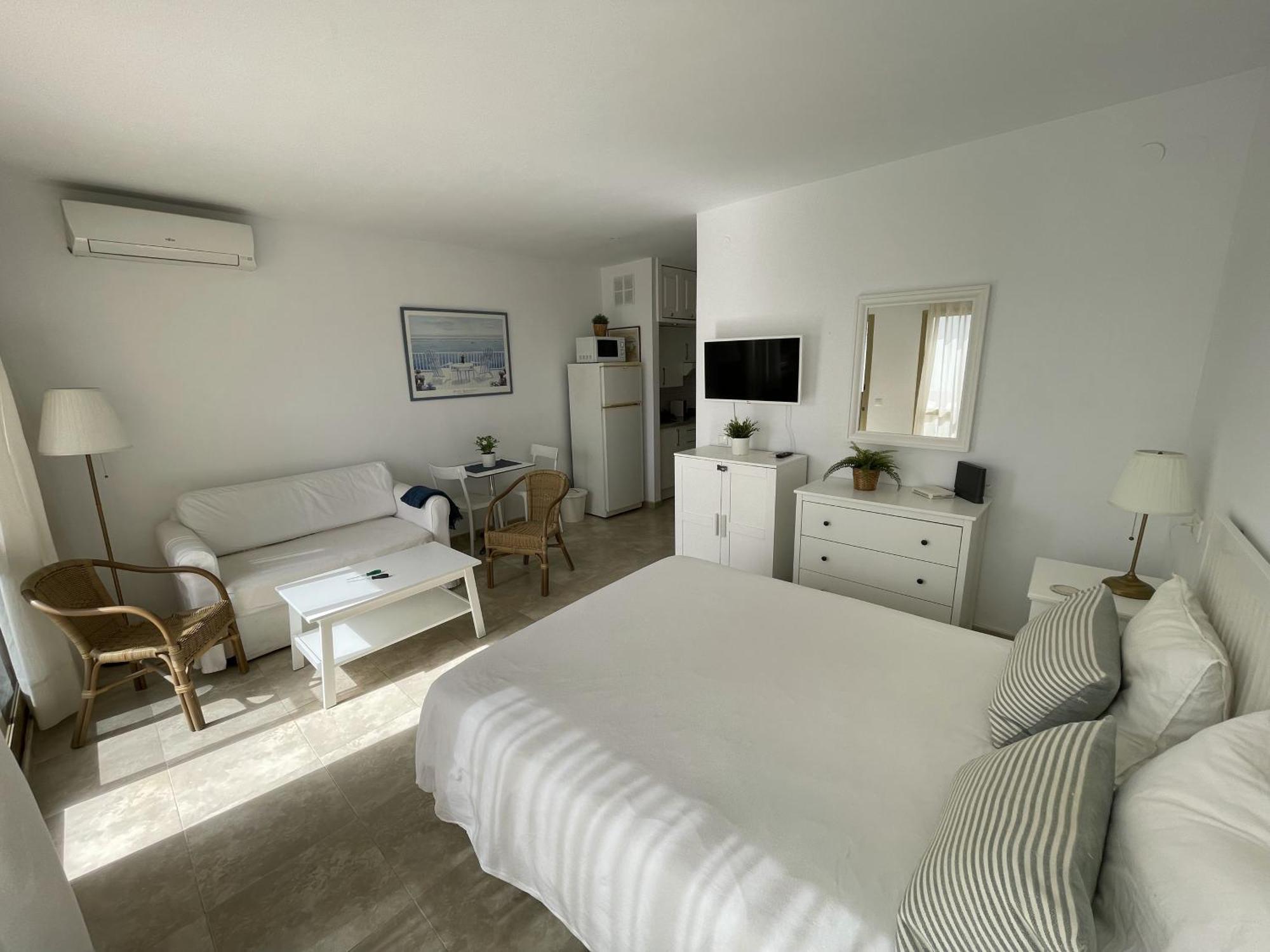 Estudio Con Insuperables Vistas Al Mar: Aparcamiento Marbella Esterno foto
