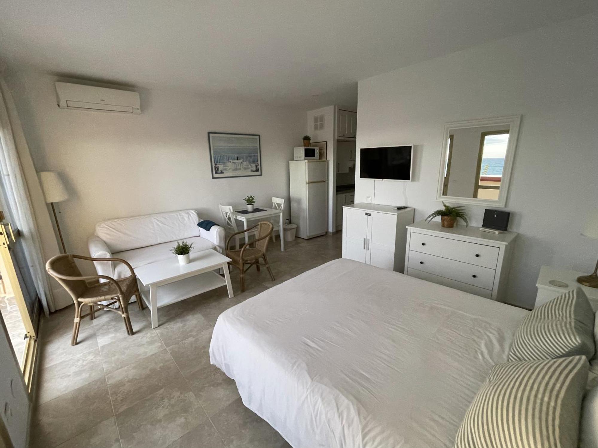 Estudio Con Insuperables Vistas Al Mar: Aparcamiento Marbella Esterno foto