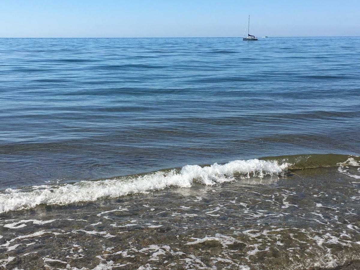 Estudio Con Insuperables Vistas Al Mar: Aparcamiento Marbella Esterno foto