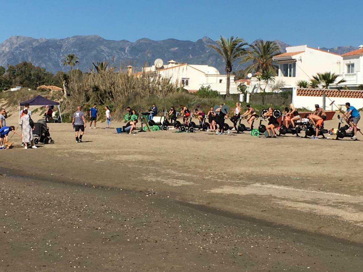 Estudio Con Insuperables Vistas Al Mar: Aparcamiento Marbella Esterno foto