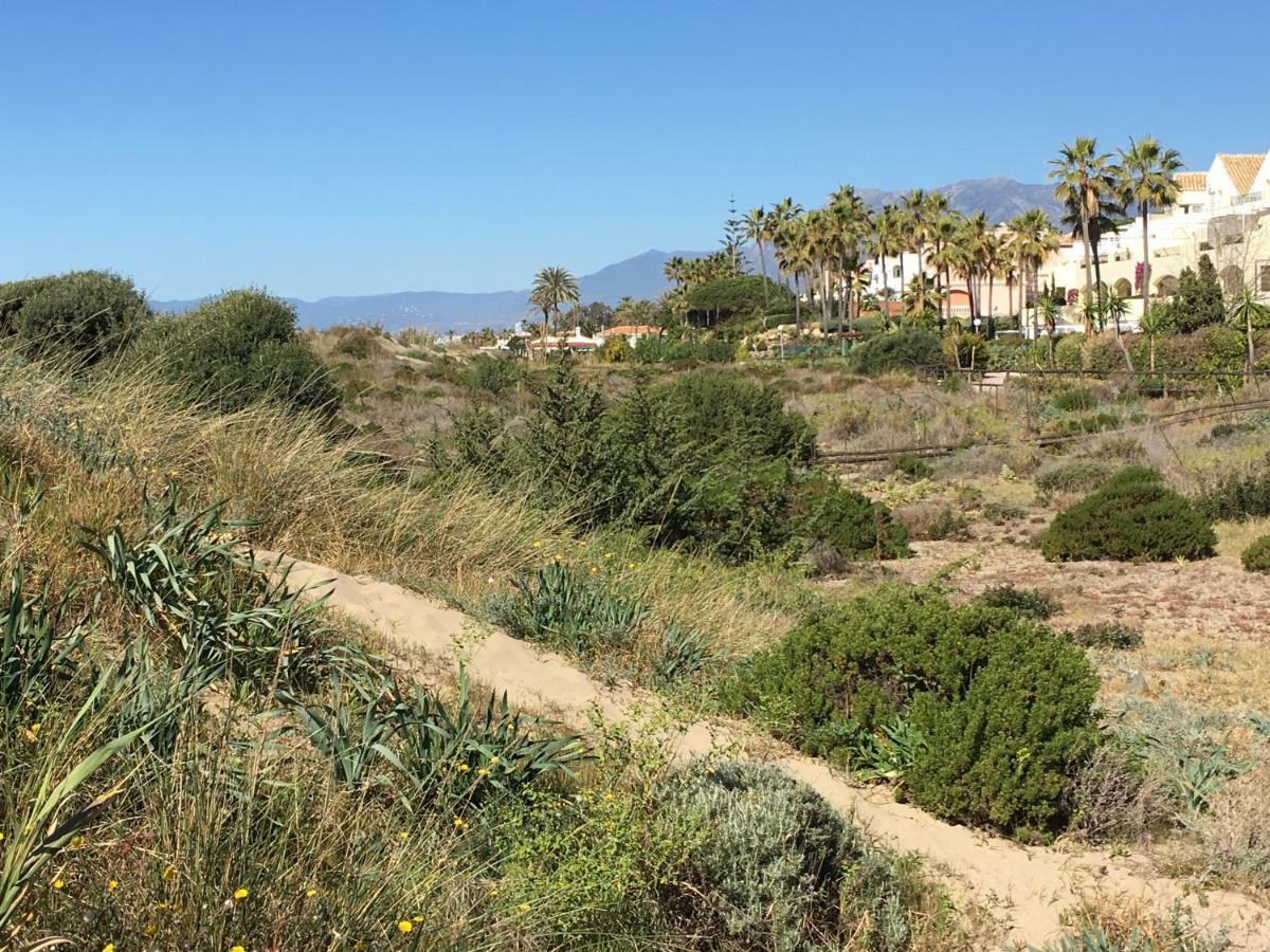 Estudio Con Insuperables Vistas Al Mar: Aparcamiento Marbella Esterno foto